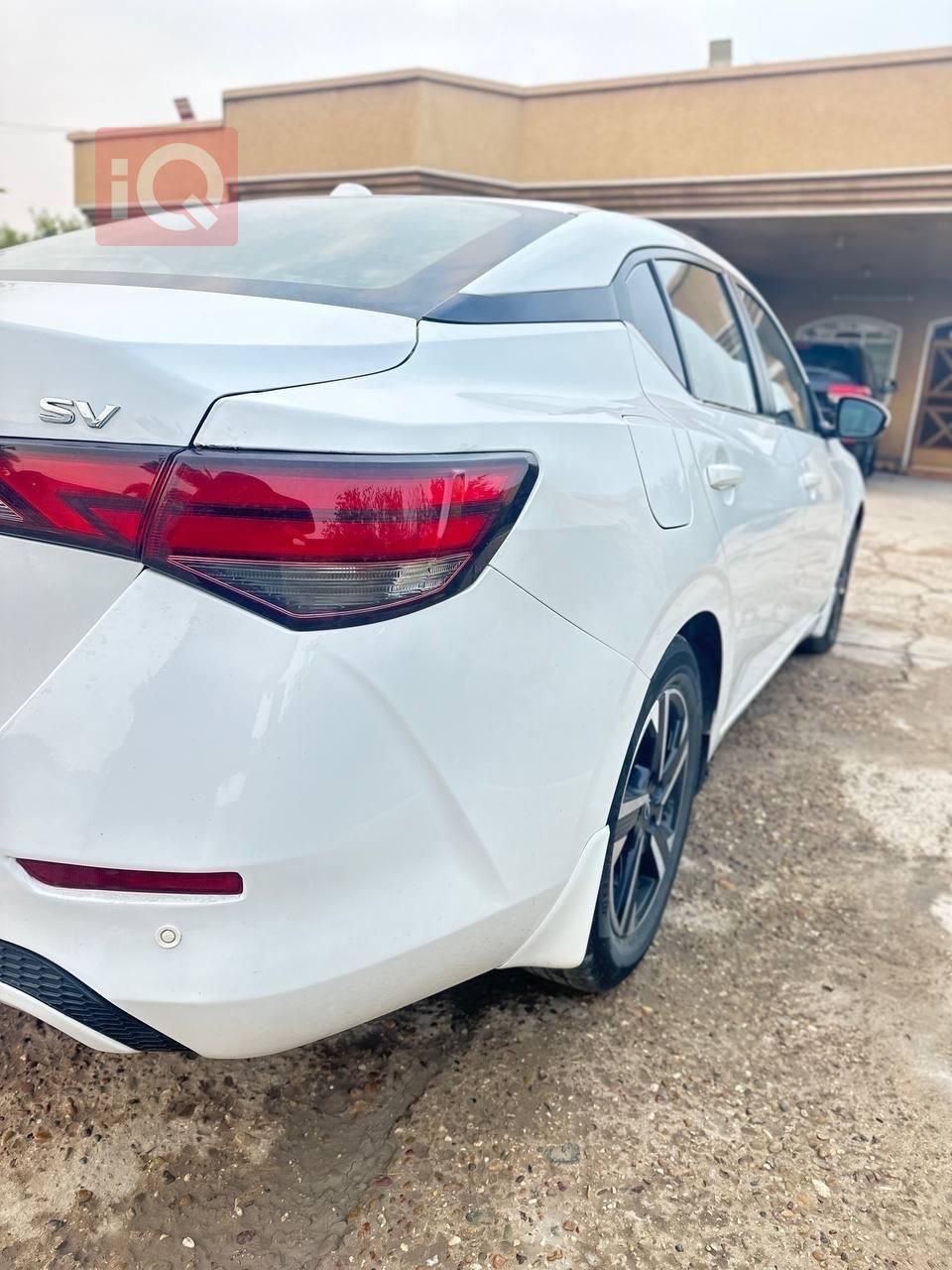 نيسان سنترا